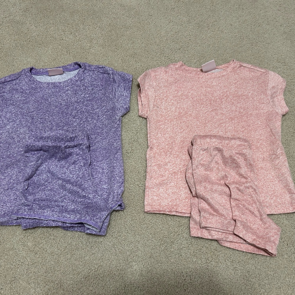 Girls pajamas xs 5/6